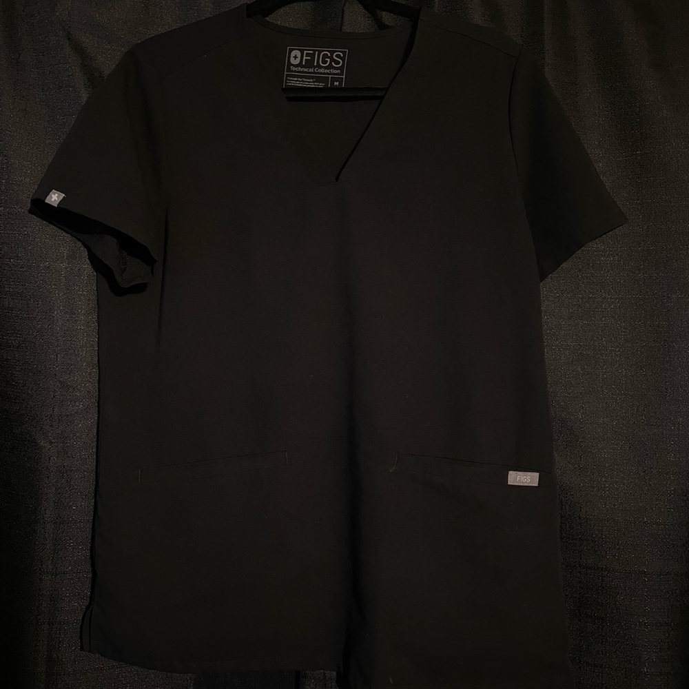 Figs women’s scrub top